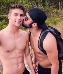 Gay Kissing Boys Porn