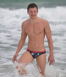 Speedo Eye Candy Gay Tube 5fda33aa2a5ab.jpg