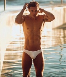 Speedo Eye Candy TNT Gay Tube 5fda7e0cd7292.jpg