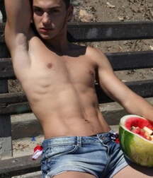 Beautiful Twinks Gay Tube Teens 5fe297033a64b.jpg