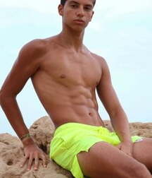Beautiful Twinks Gay Tube Teens 5fe2970c75a67.jpg