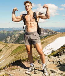 Muscular Studs Gay Tube 5fe3c2560e7e4.jpg