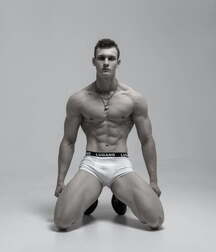 Muscular Studs Gay Tube 5fe3c283f2233.jpg