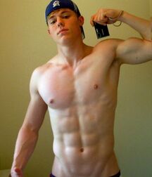 No Shirt Twinks Gay Tube 5fe3c90857181.jpg