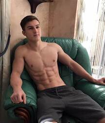 No Shirt Twinks Gay Tube 5fe3c90ebe32a.jpeg