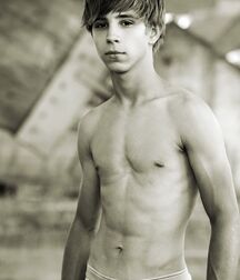 Hunky Twinks Shirtless Gay Tube 5fee3744dbc2d.jpg