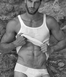 Tighty Whities muscular bulge bulges boys porn 5ff0c336c69b0.jpg