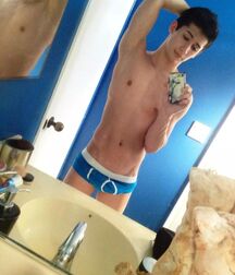 Twink Abs Selfies Gay Tube 5ff5dfd5c1858.jpg