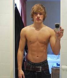 Hot Selfies gay tube muscles  5ff68ea6321c4.jpg