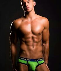 Gay Tube Underwear Bulge Guys 5ff7c4ede2a35.jpg