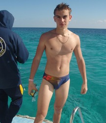 Speedo Divers Gay Tube 5ffb236d7f7fd.jpg