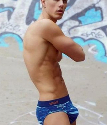 Underwear Bulge Models Gay Tube 5ffc8af18fd74.jpg