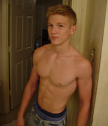 Muscle Twinks Porn and Hunks 6005bb1ab1c28.jpg