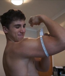 Muscle Twinks Porn and Hunks 6005bb1f306ed.jpg