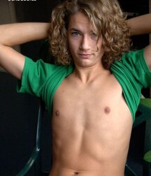 Richie Rich Twink Gay Porn 60134ea7c4215.jpg