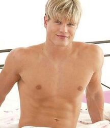 Handsome & Fit Models Gay Tube 60181417c4a6a.jpg