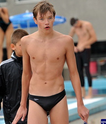 Athletes Sexy Twink Gay Tube 601ecf3c834e9.jpg