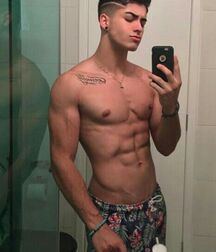 Gay Tube Handsome Muscle 60259ec39b708.jpg