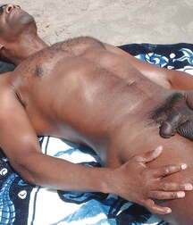 Black Beautiful Gay Tube Shirtless  6027f545ae423.jpg