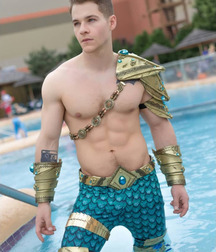Superheroes & Cosplay 602812e98b4f0.jpg