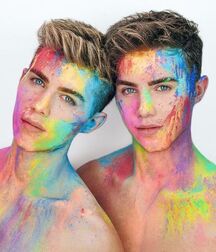 Luc & Cooper Coyle Gay Tube 602d485fe9d46.jpg