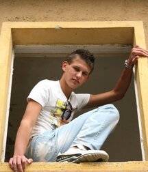 Handsome Petrus Gay Tube 602dbaa266d2e.jpg