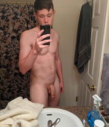 Naked Guys Twink Tube 602e900db6942.jpg