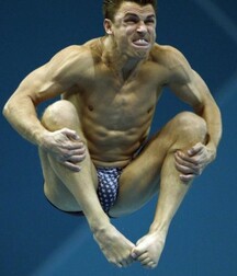 Diver Troy Dumais Gay Tube 602f2fb581856.jpeg