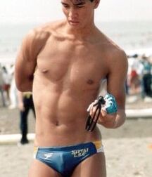 AQUX Sexy Gay Tube 602ff98de2997.jpg