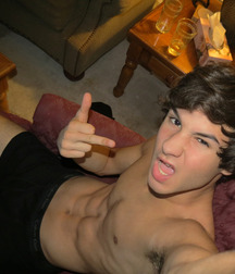 Muscles & Cocks Gay Teen Porn 603aac2949033.jpg