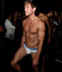 Handsome & Fit Adam Gay Tube 60413f14a5d15.jpg