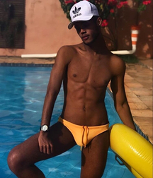 Speedo Swimmers Gay Tube 60440f1ab5ffe.jpg
