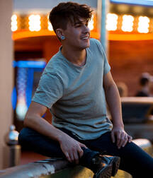 Pornstar Andy Gay Tube 604531ce232fe.jpg