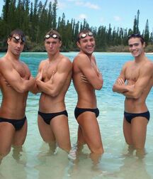 Speedo Buddies Twink Tube 604b99f1d1af0.jpg