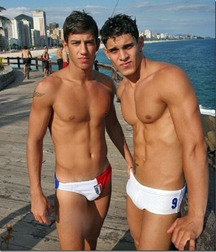 Speedo Buddies Twink Tube 604b9a0f01fbe.jpg
