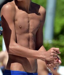 Speedo Trouble Twink Tube 604c3328df8ef.jpg