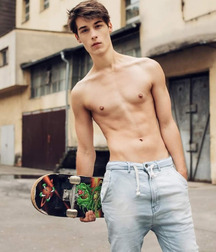 Handsome Twinks Tube Boys 604ecac6a2137.jpg