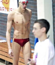 Handsome & Sporty Gay Tube 60512c9a4e985.jpg