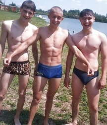 Shower & Undies Guyz Gay Tube 60516cb6cffec.jpg