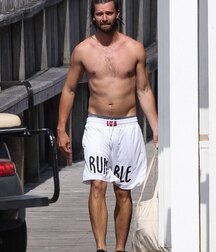 Patrick Schwarzenegger Gay Tube 605919d563e84.jpg