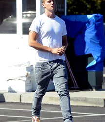 Patrick Schwarzenegger Gay Tube 605919dd7cf5a.jpg