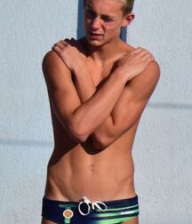 Twink Tube Speedos Sexy  605d0dd64b072.jpg
