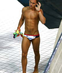 Twink Speedos beach gay tube 6061f6f8a347a.jpg