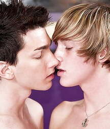 Together Gay Tube Twink Mix 606633eeb6fb6.jpg