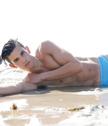 Summer Guys Gay Tube 6067d98e76760.jpg