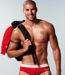 Aussie Red Speedos Gay Tube 606ce4aa31229.jpg