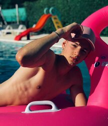 Wall Favorites Twink Tube Gay Nude