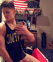 Hunky Twinks Porn