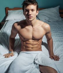 Twinks' Abs Gay Tube 608afb90b7d30.jpg