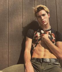 Twinks' Abs Gay Tube 608afba15da1e.jpg